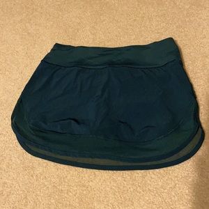 Lululemon green skirt/skort